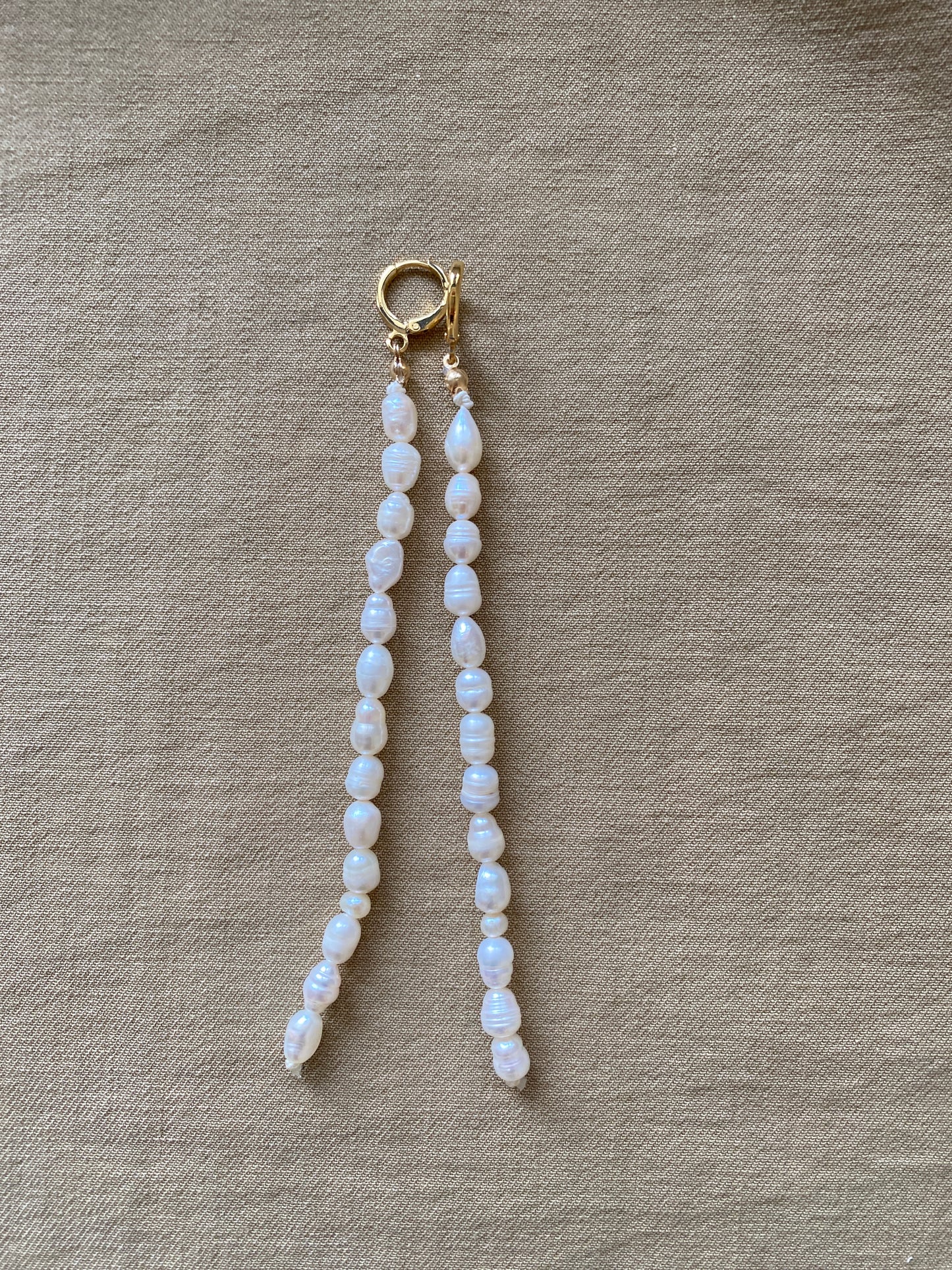 Earrings DANGLING PEARLS, long