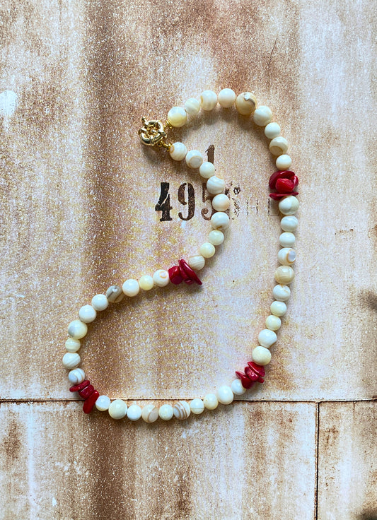 CORAL REEF Necklace