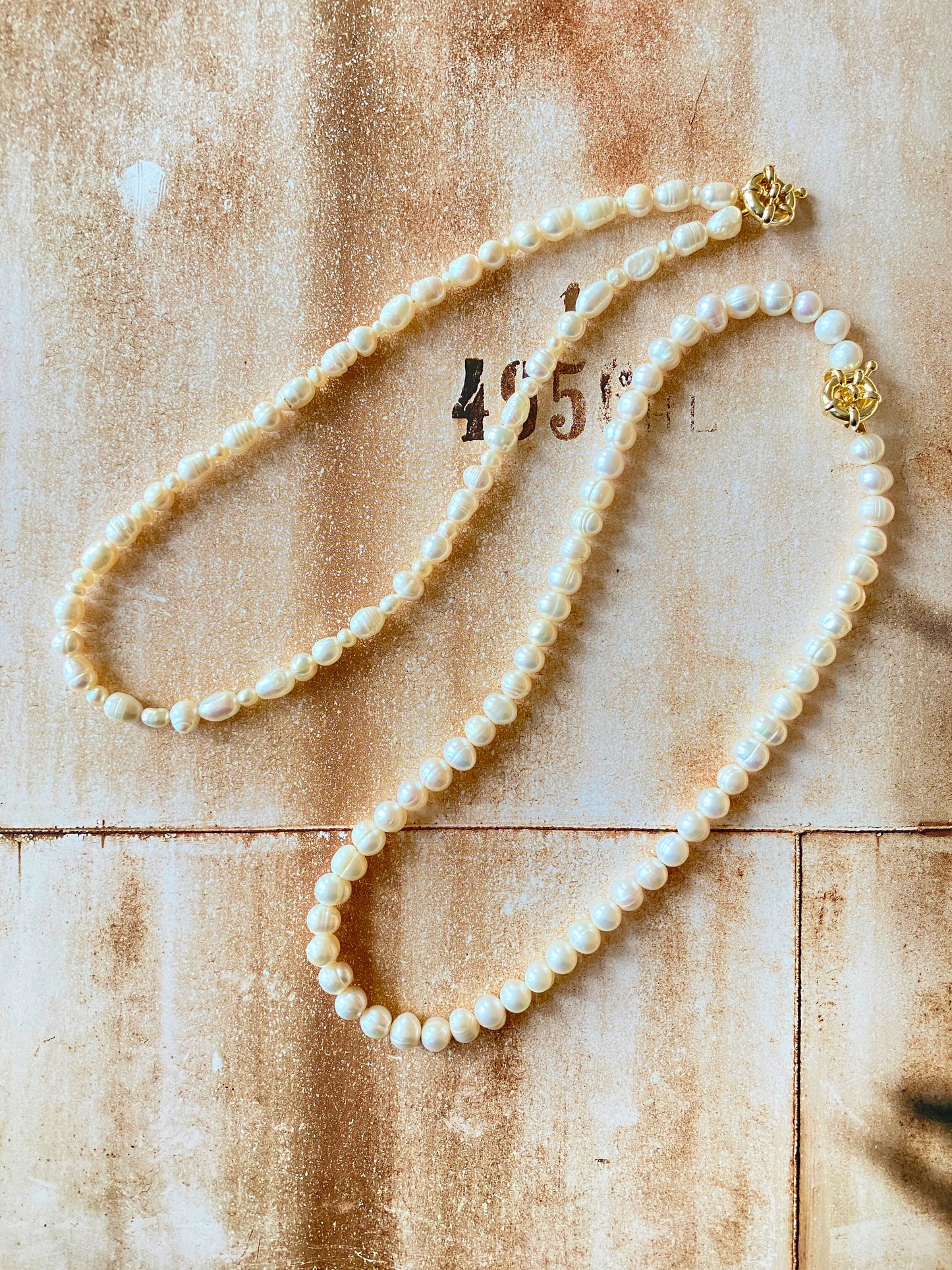 FRESHWATER PEARL Necklace