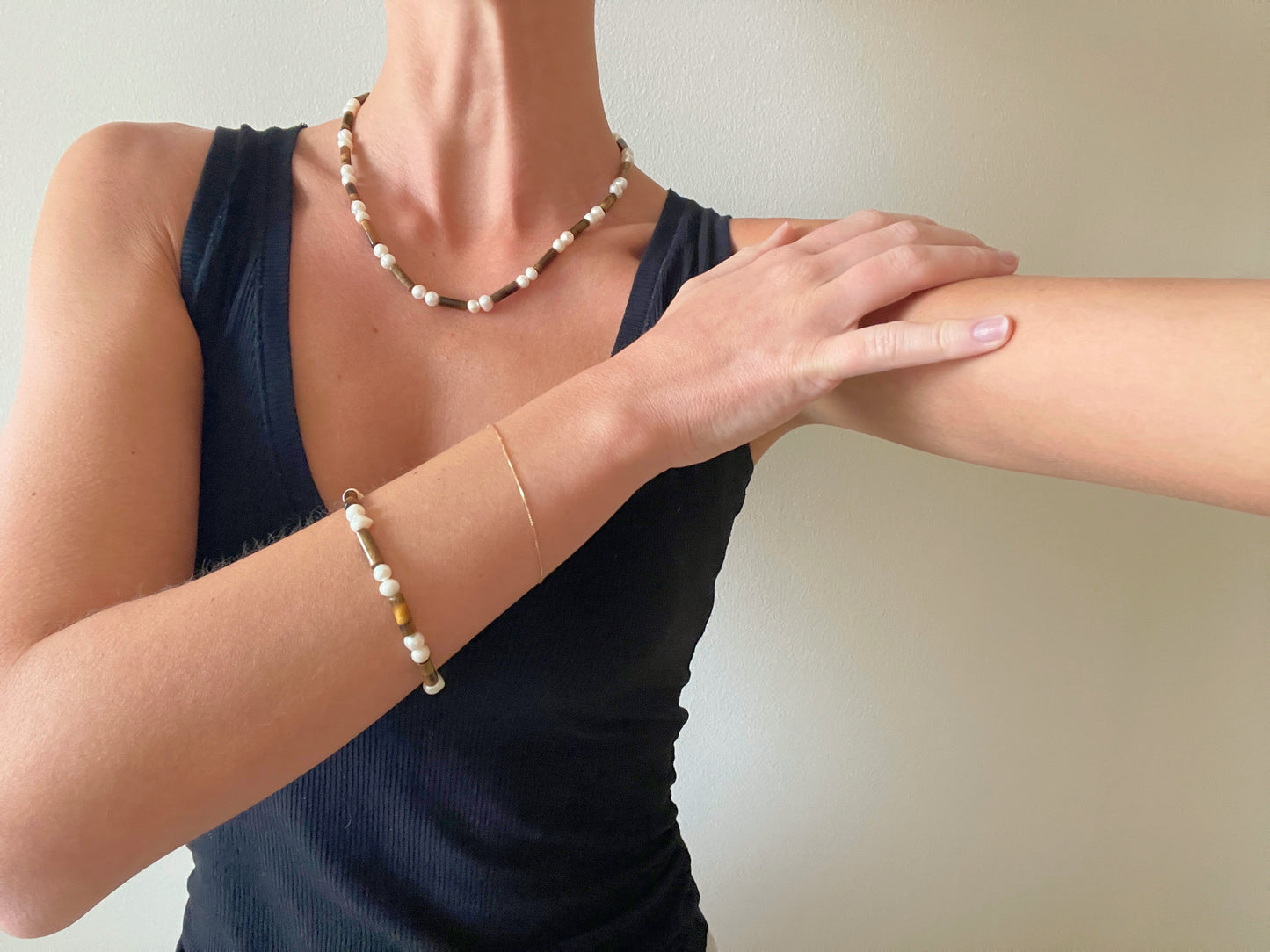 PEARL TIGER EYE MIKADO Bracelet