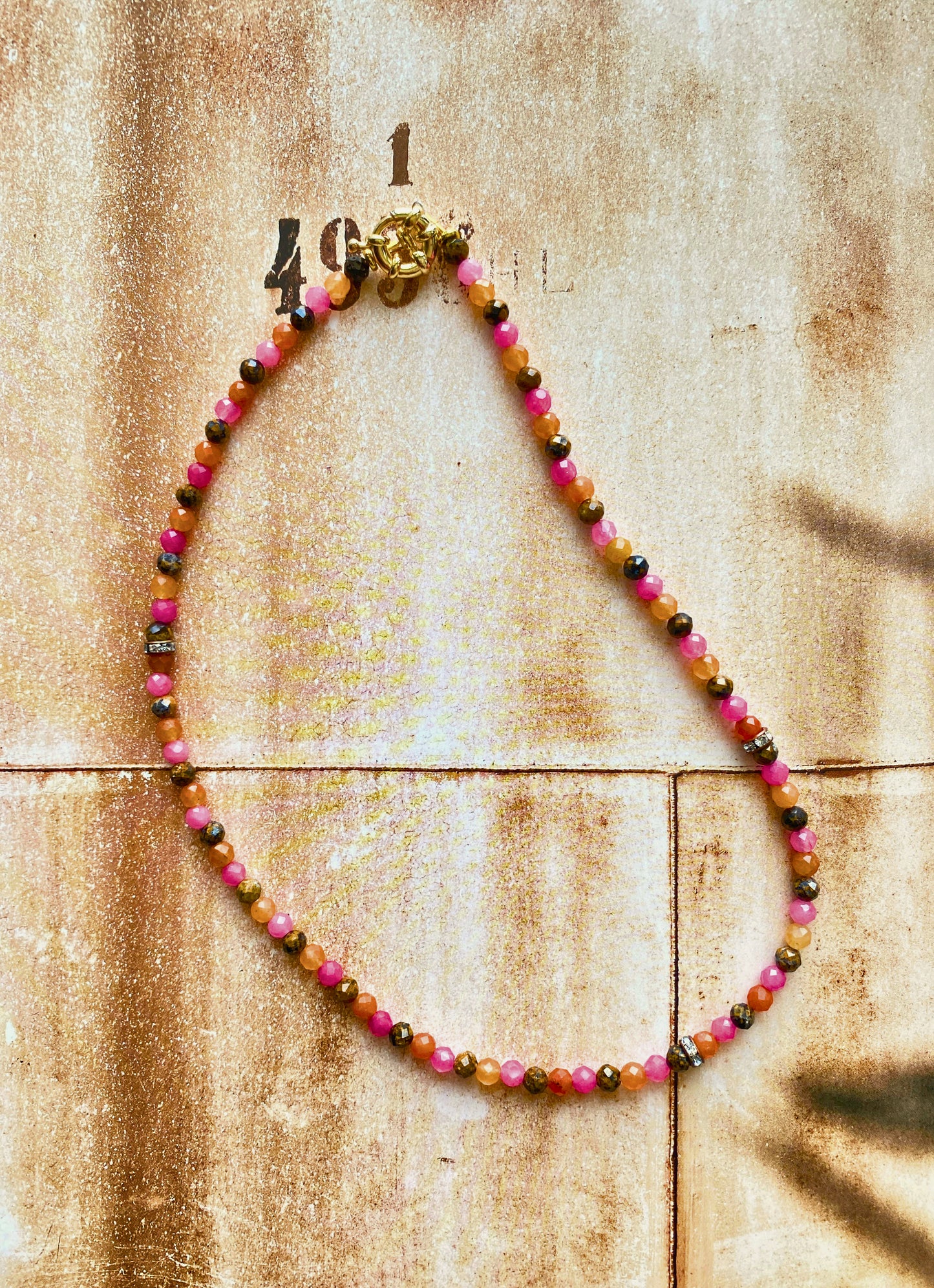 SUNSET GEMSTONES Necklace