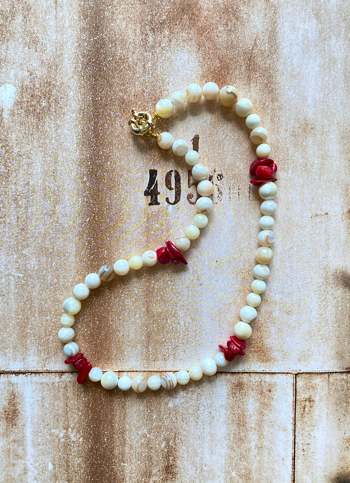CORAL REEF Necklace