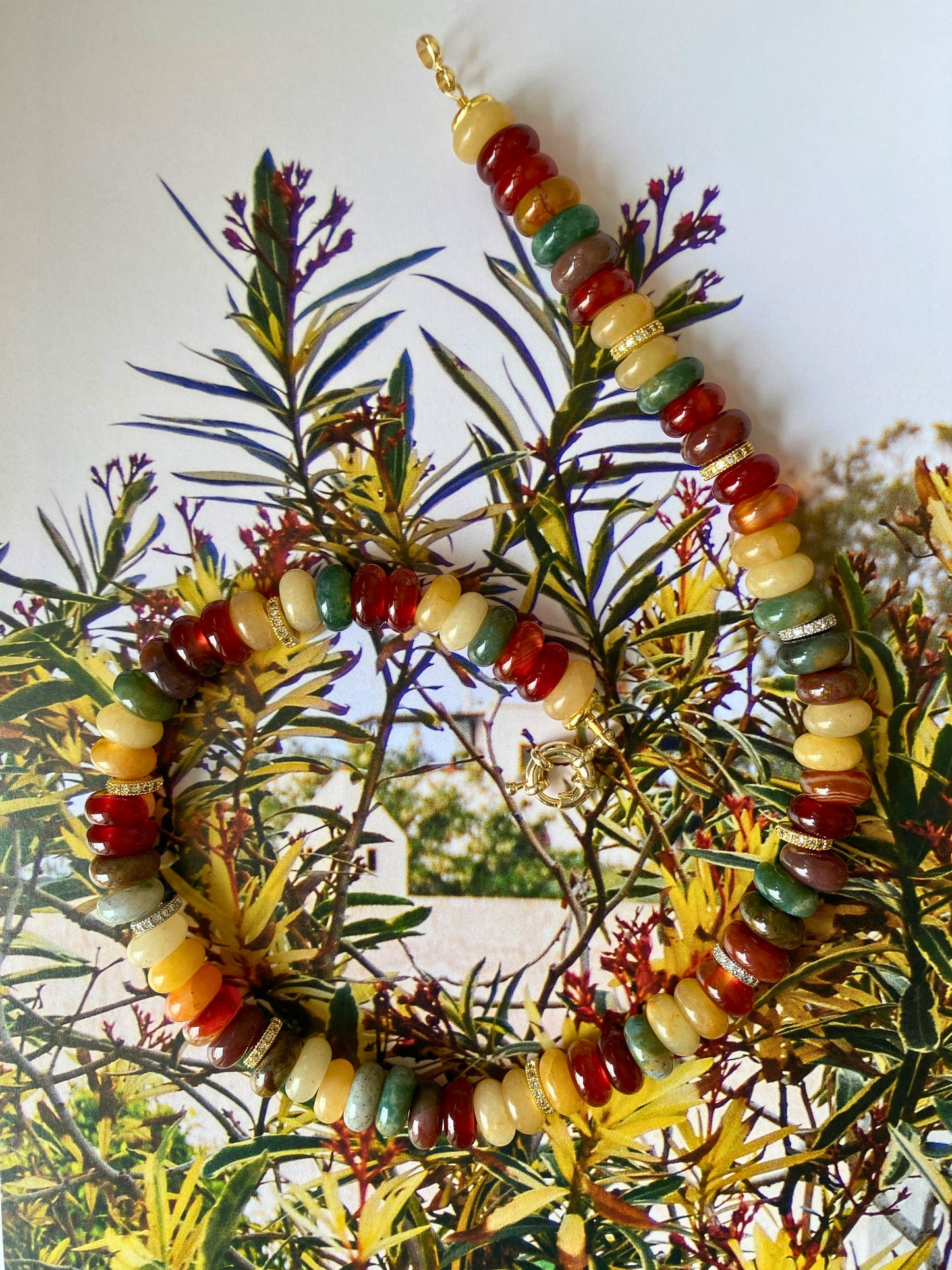 NATURE GEMSTONE bold Necklace