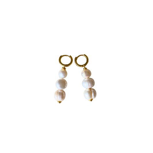 PEARLS Earrings
