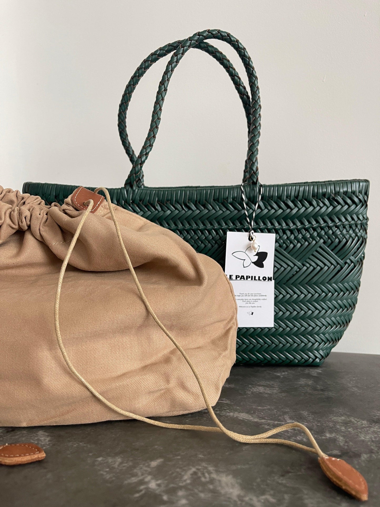 Leather woven bag SYDNEY, Green