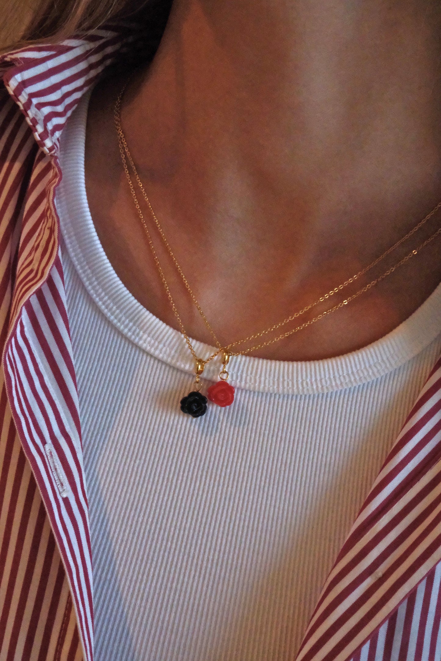 RED ROSE CHARM Necklace
